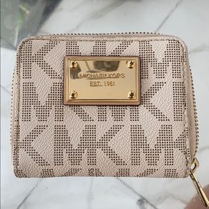 Mini Michael Kors wallet